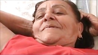 Hot creampie knocking at grandma&#039;s pussy